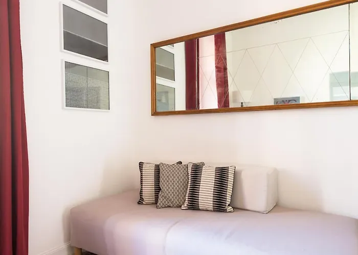 Trastevere Glorioso Marble 1 Bedroom Studio *